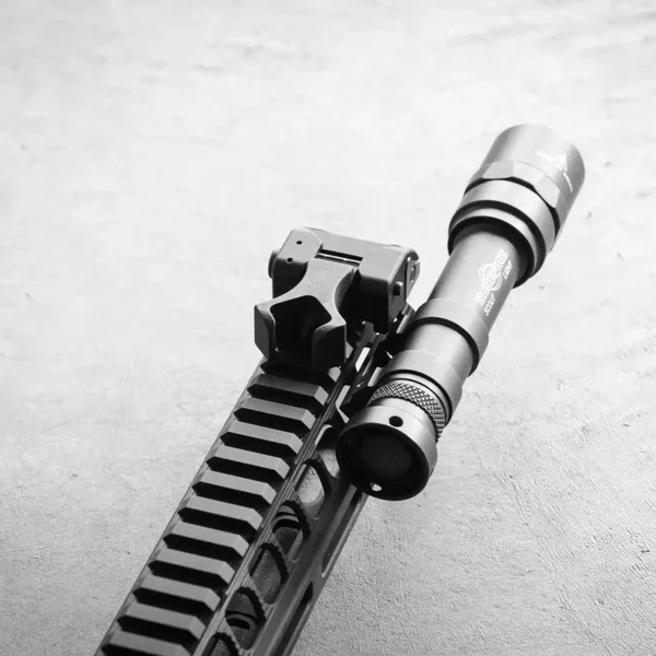 Montage Lampe Offset Scout Mount M-Lok